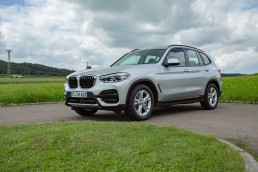 bmw x3 uai